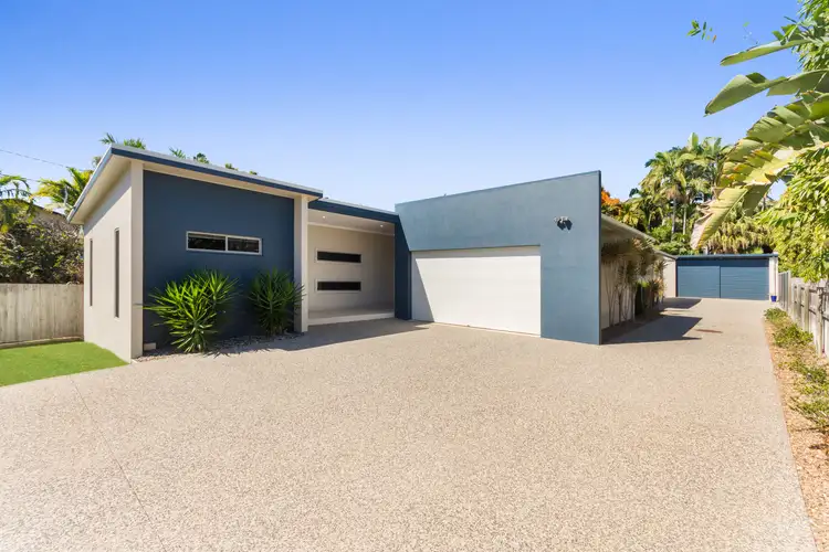 11 PARRY STREET, Belgian Gardens QLD 4810