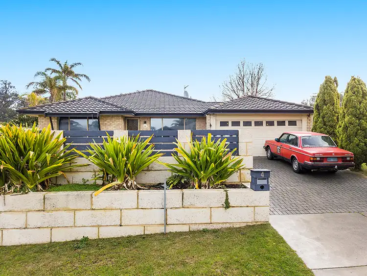 4 Tobin Place, Withers WA 6230
