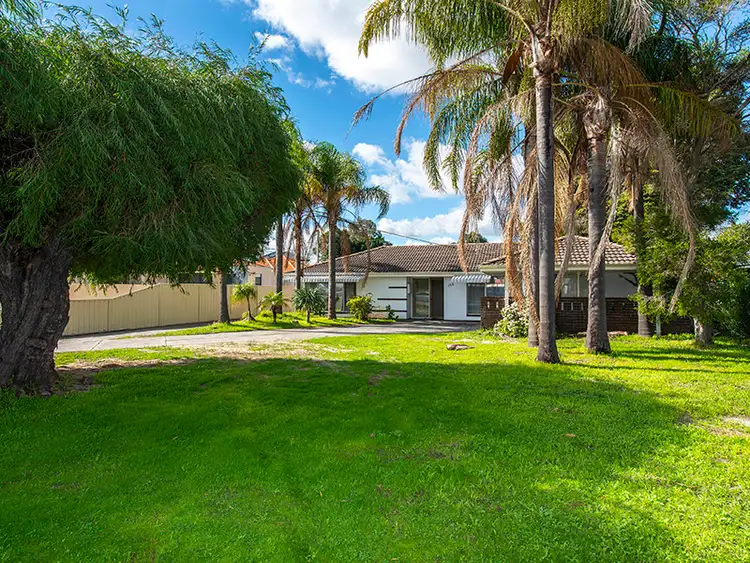 156 Crimea Street, Morley WA 6062