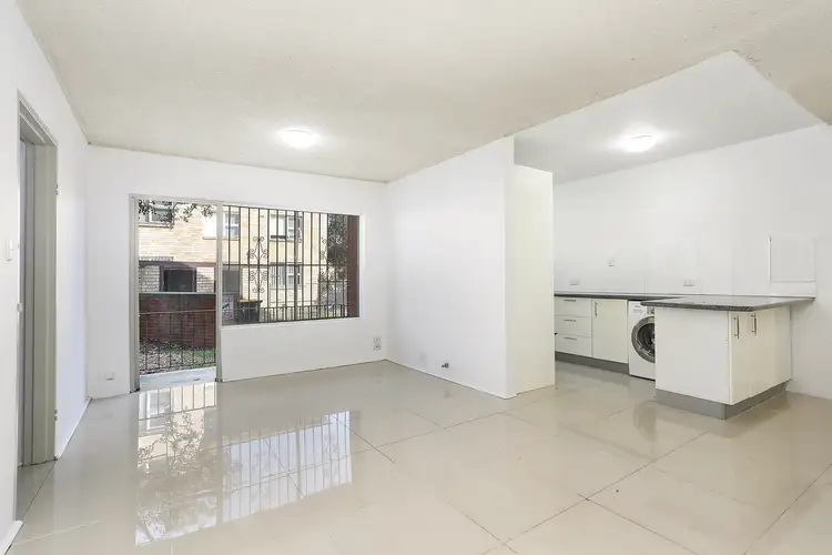 Second view of Homely apartment listing, 4/4 Hearne Close, Eastlakes NSW 2018
