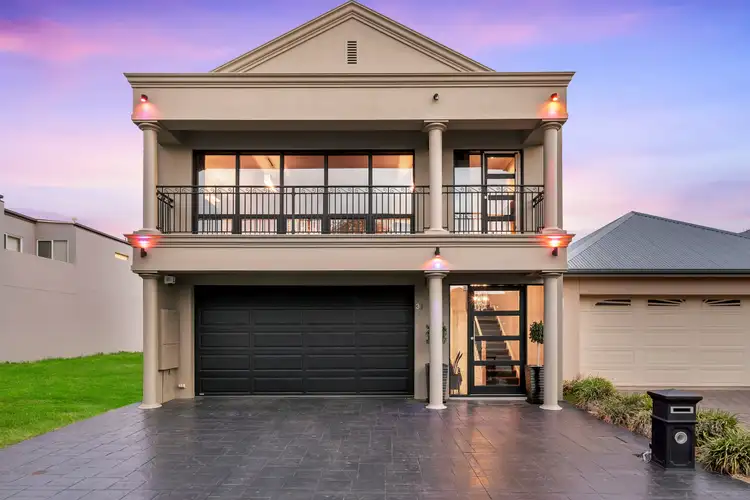 36B Lomond Circuit, Mawson Lakes SA 5095