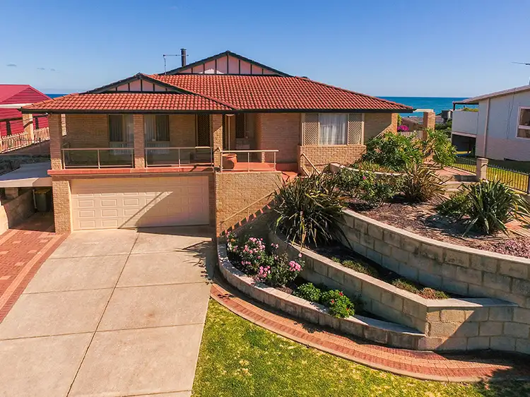 14 Leander Street, Falcon WA 6210