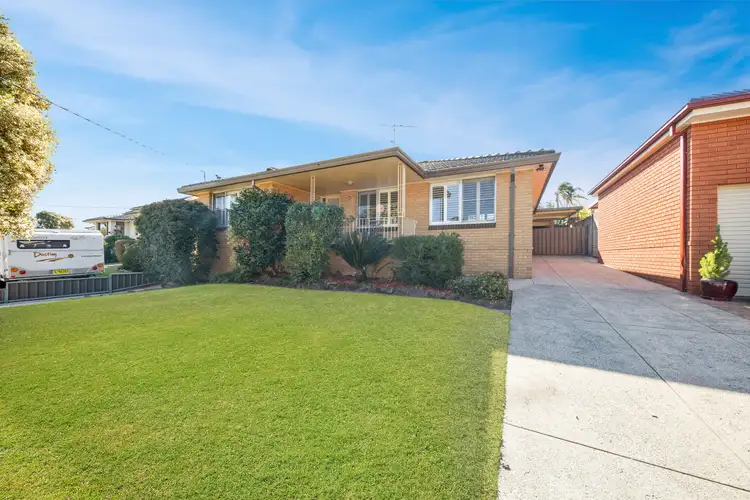 29 Universal Avenue, Georges Hall NSW 2198