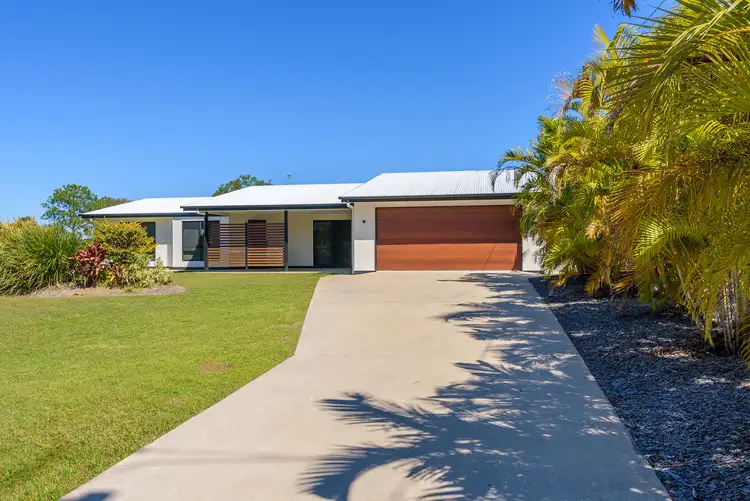 48 Bayside Road, Cooloola Cove QLD 4580