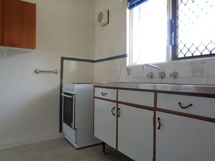 Fourth view of Homely unit listing, 11/15 Corvus Place, Rockingham WA 6168