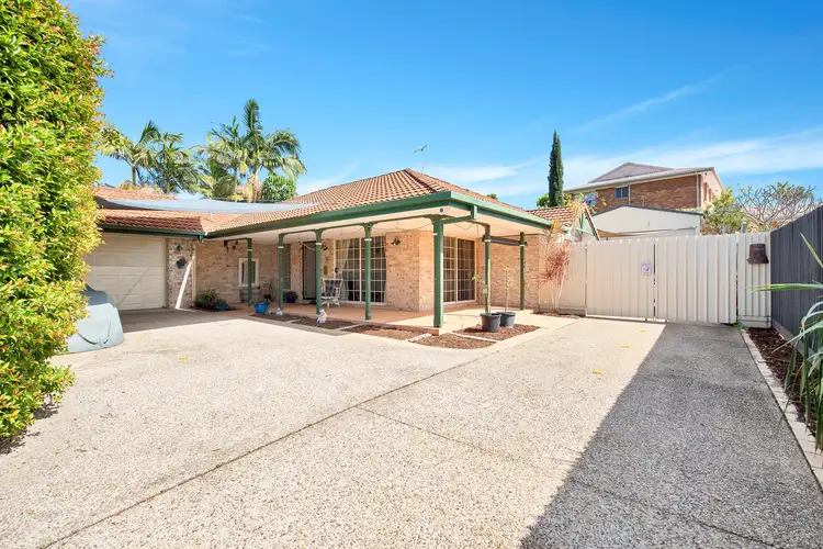 4 Rosedale Place, Helensvale QLD 4212