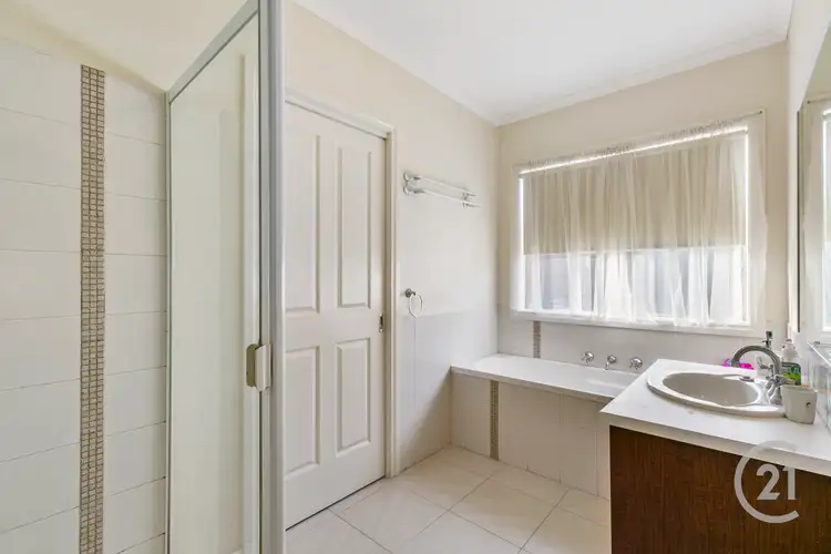 Sixth view of Homely unit listing, 10/11-13 King Street, Pakenham VIC 3810