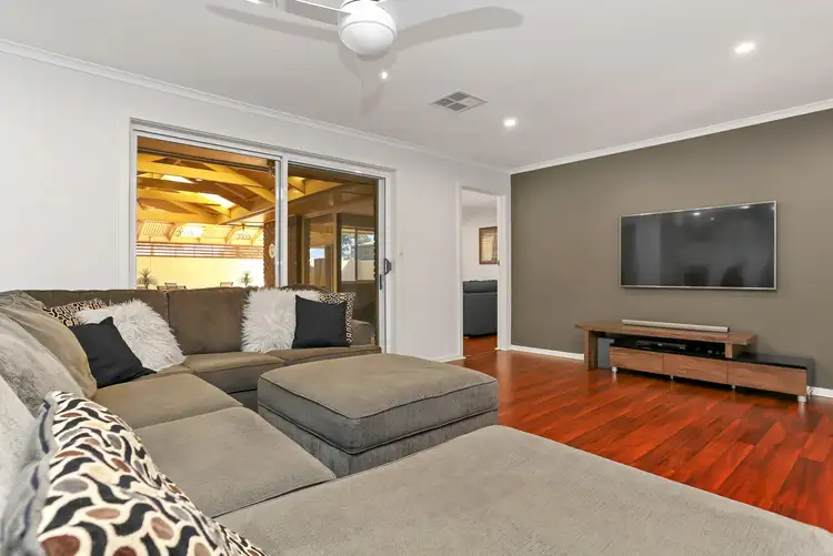 Sixth view of Homely house listing, 5 Chertsey Court, Wynn Vale SA 5127