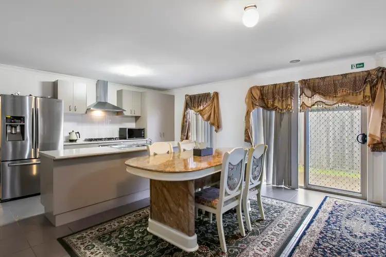 Third view of Homely house listing, 5 Whipbird Court, Pakenham VIC 3810