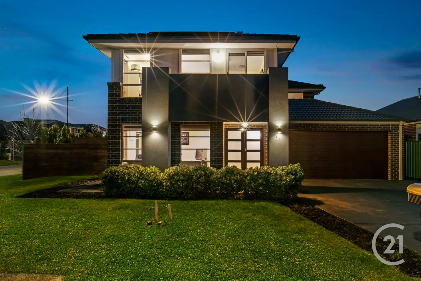 Main view of Homely house listing, 39 Dusseldorp Avenue, Pakenham VIC 3810
