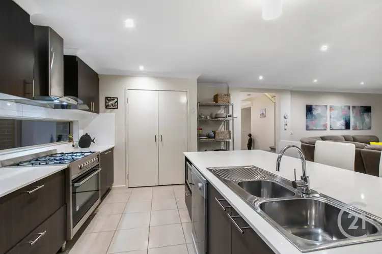 Fifth view of Homely house listing, 39 Dusseldorp Avenue, Pakenham VIC 3810