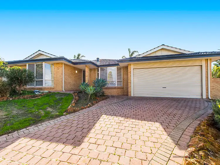 12 Malabor Mews, Halls Head WA 6210