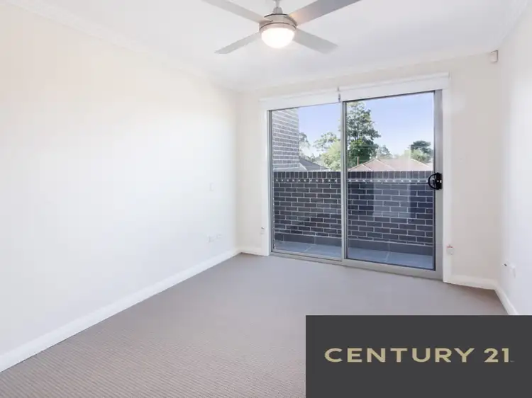 Fourth view of Homely semi-detached listing, 8 Parry Street, Pendle Hill NSW 2145