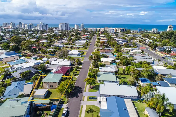 40 Surf Road, Maroochydore QLD 4558