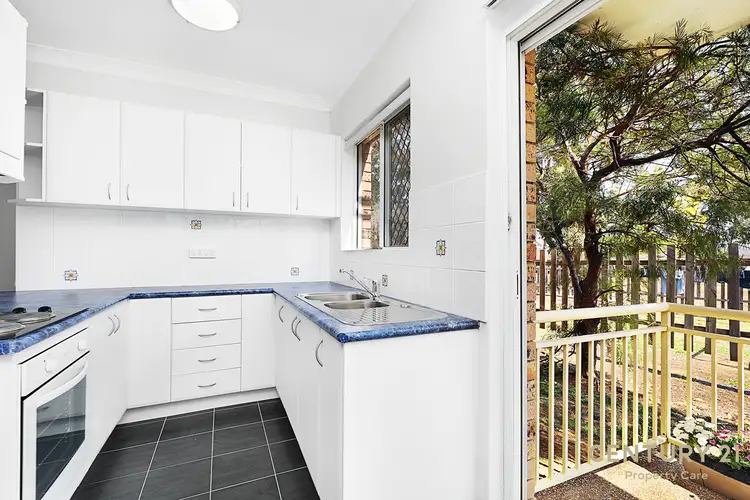 44/30 Burrinjuck St, Leumeah NSW 2560