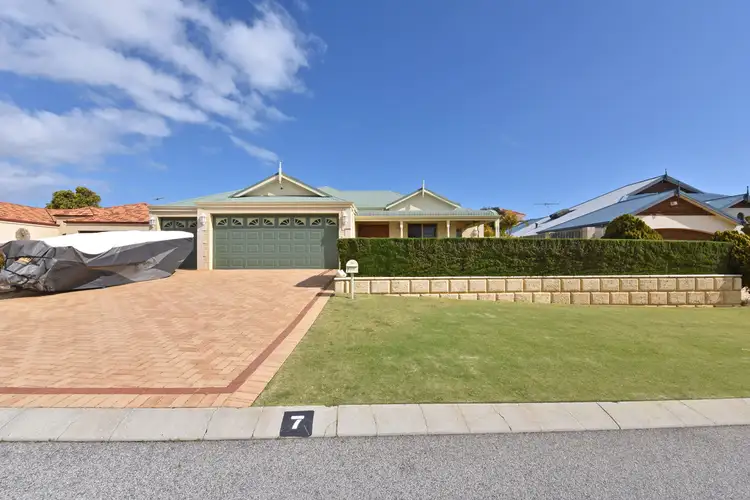7 Halifax Boulevard, Mindarie WA 6030