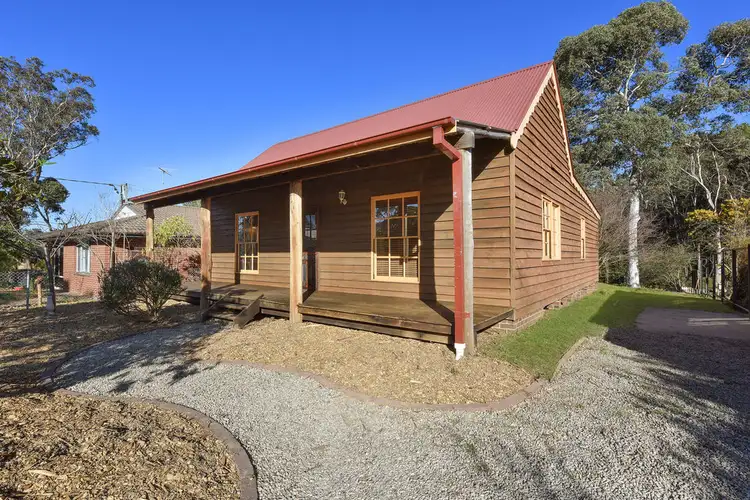 9 Sunbeam Avenue, Blackheath NSW 2785