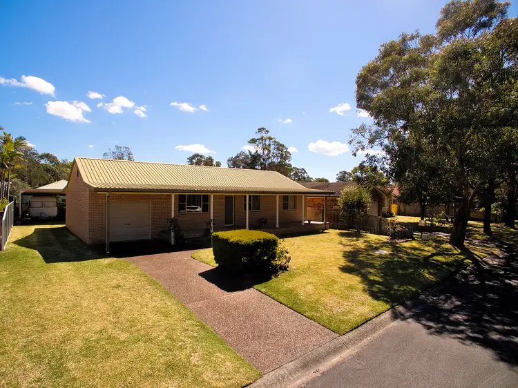 6 Higgins Close, Tea Gardens NSW 2324