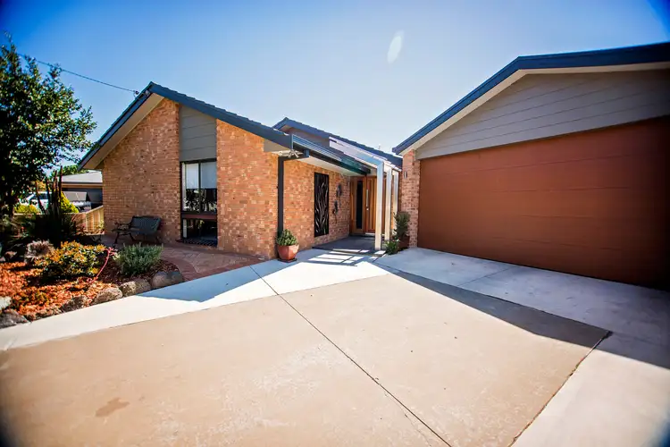Second view of Homely house listing, 5 Ash Court, Moama NSW 2731