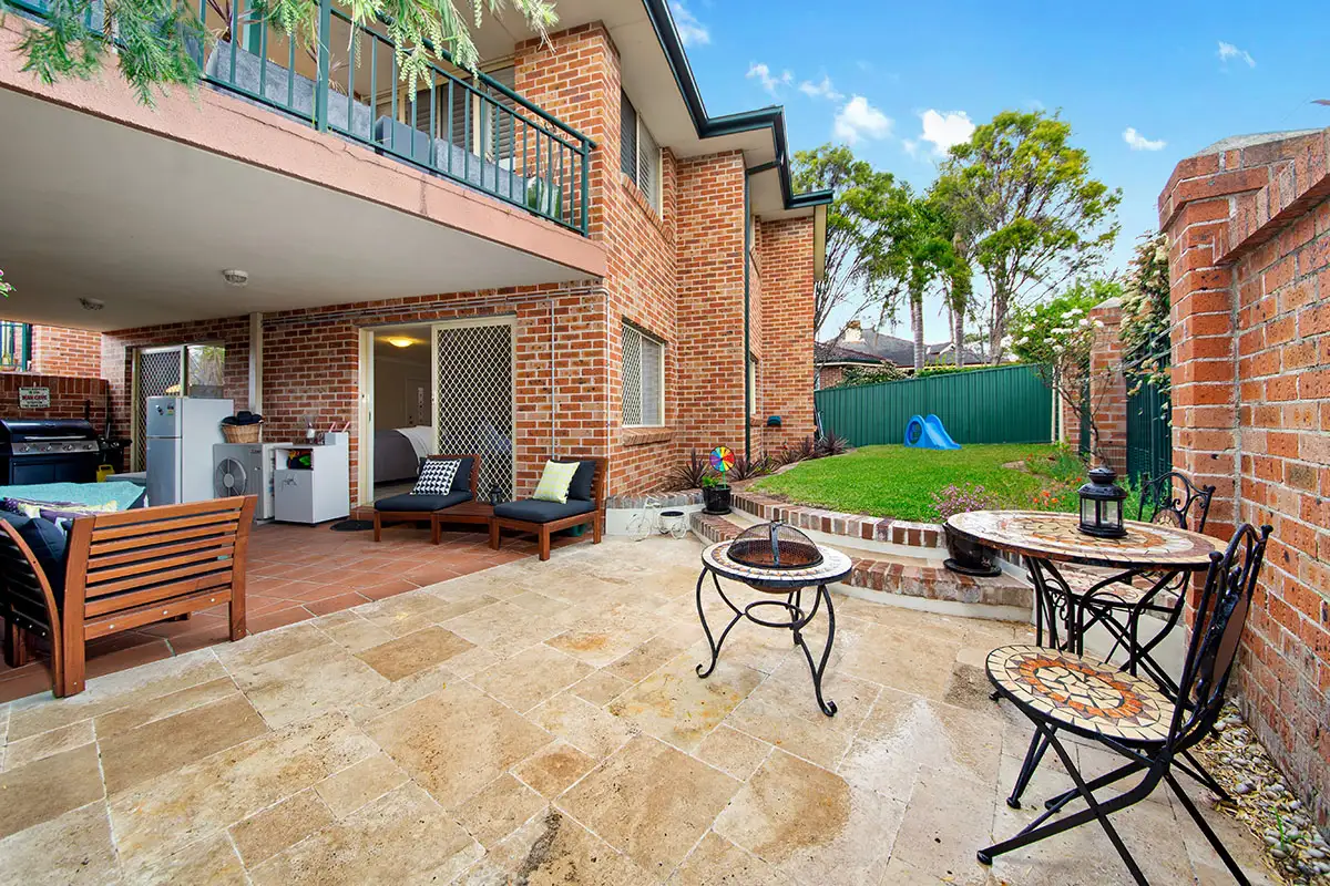Main view of Homely unit listing, 1/82-86 Toronto Parade, Sutherland NSW 2232