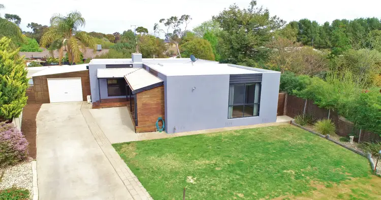 Second view of Homely house listing, 3 Carlyon Close, Moama NSW 2731