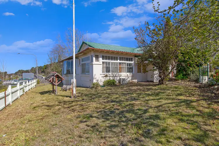 170 Great Western Hwy, Wentworth Falls NSW 2782