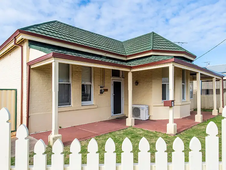 9 Hayes Street, Bunbury WA 6230