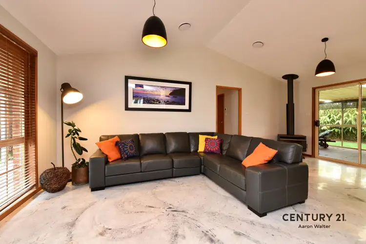 Second view of Homely house listing, 2 Lantana Close, Cameron Park NSW 2285