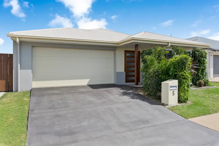 5 Lime Crescent, Caloundra West QLD 4551