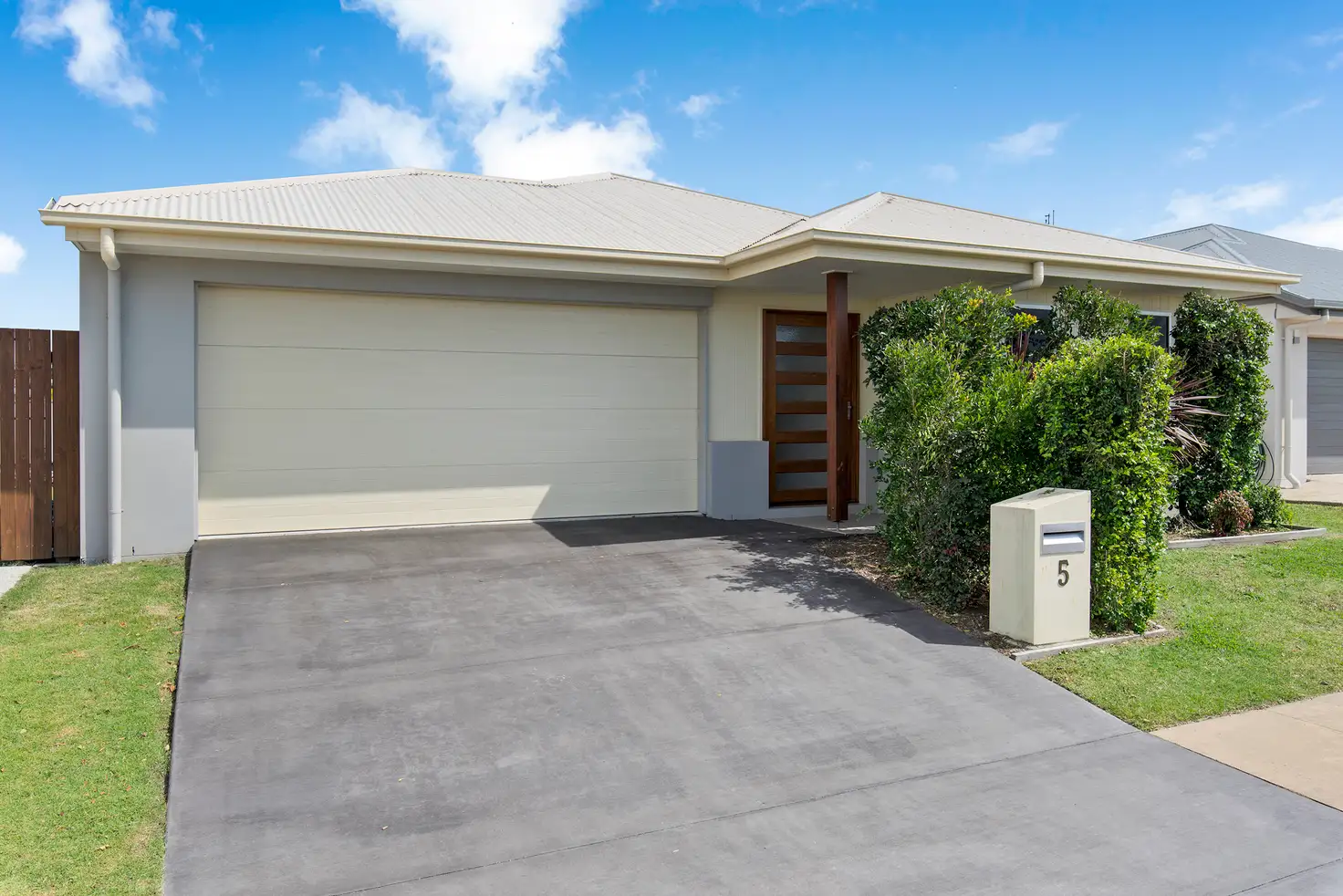 Main view of Homely house listing, 5 Lime Crescent, Caloundra West QLD 4551