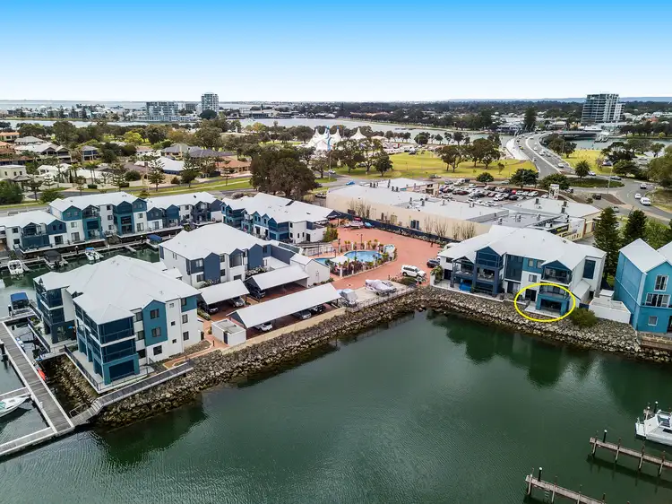 45/206 Mary Street, Halls Head WA 6210