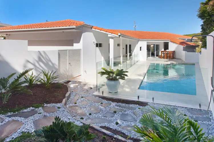 Second view of Homely house listing, 4 Kiamba Court, Sunshine Beach QLD 4567