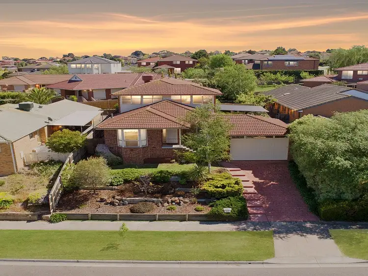 111 David Collins Drive, Endeavour Hills VIC 3802