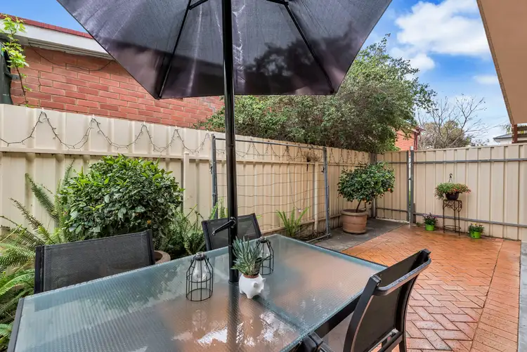 2/44 Farnham Road, Keswick SA 5035