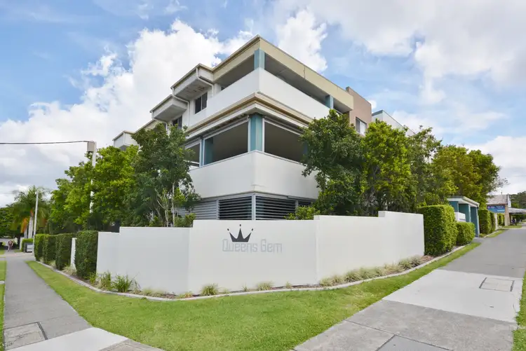 Main view of Homely apartment listing, 4/52 Queen Street, Southport QLD 4215