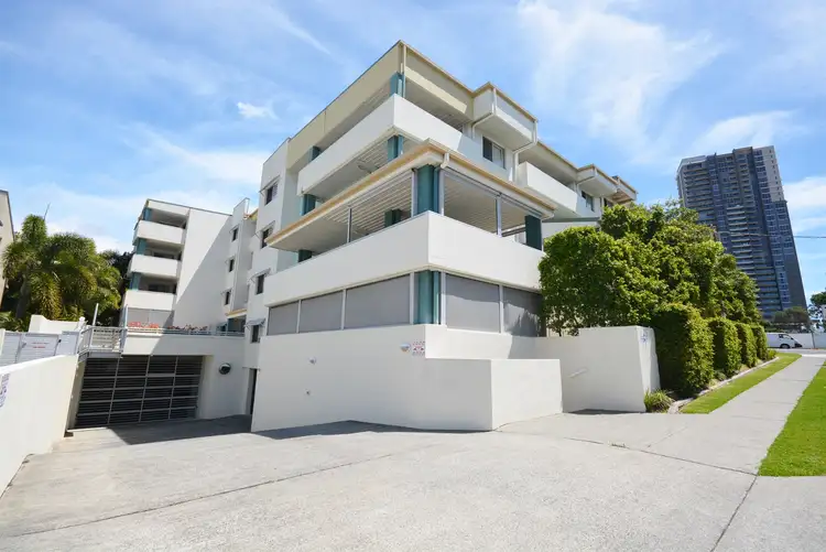 Sixth view of Homely apartment listing, 4/52 Queen Street, Southport QLD 4215
