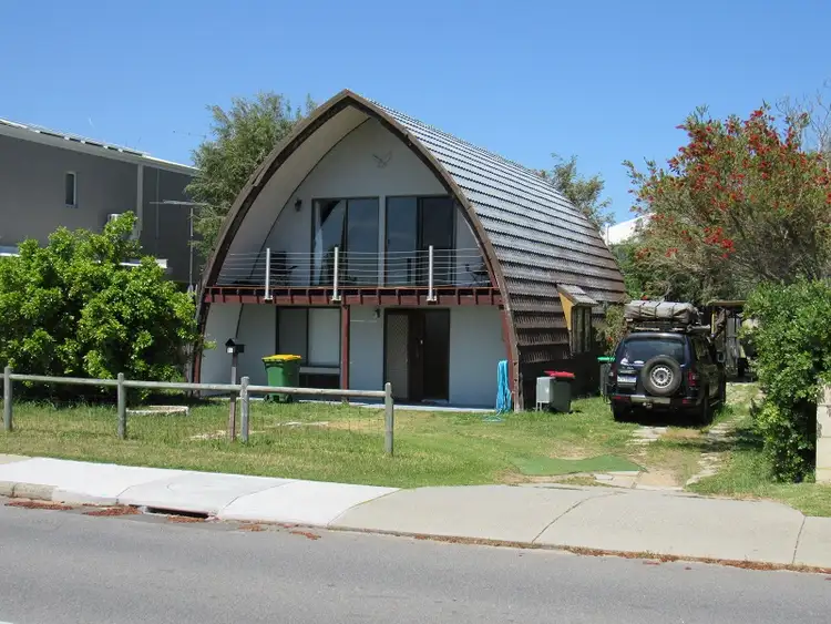 61 Esplanade, Rockingham WA 6168