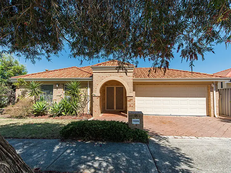 14A Wyndham Street, St James WA 6102