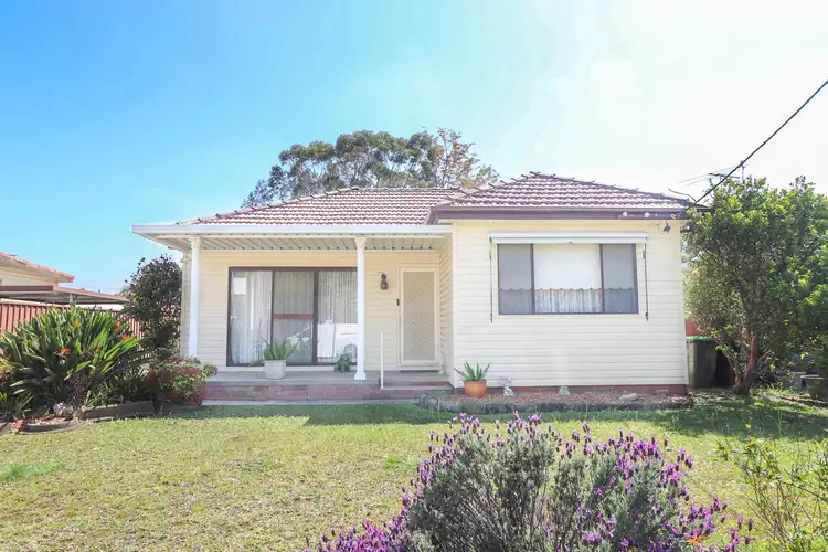 16 Roosevelt Avenue, Sefton NSW 2162