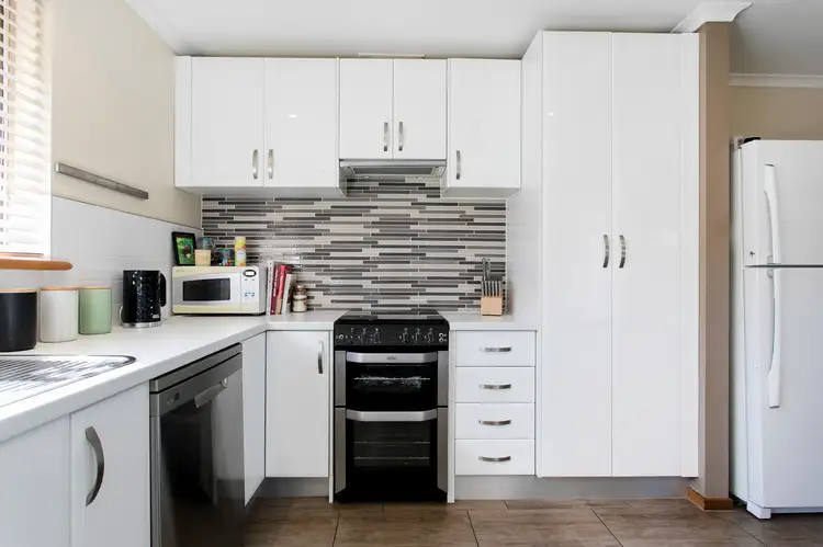 Second view of Homely unit listing, 2/31 Tokay Crescent, Morphett Vale SA 5162