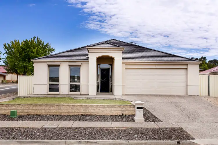 35 Sylvan Cct, Noarlunga Downs SA 5168