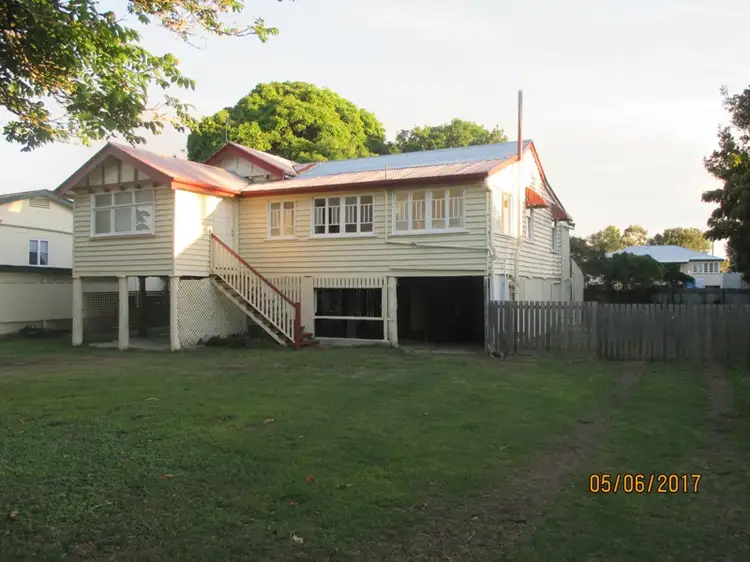21 HIBISCUS STREET, Urangan QLD 4655