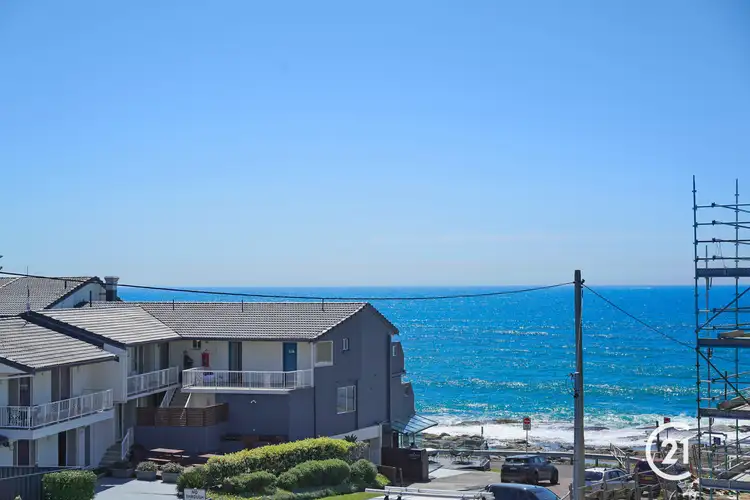 Main view of Homely unit listing, 10/105 Ocean Parade, Blue Bay NSW 2261