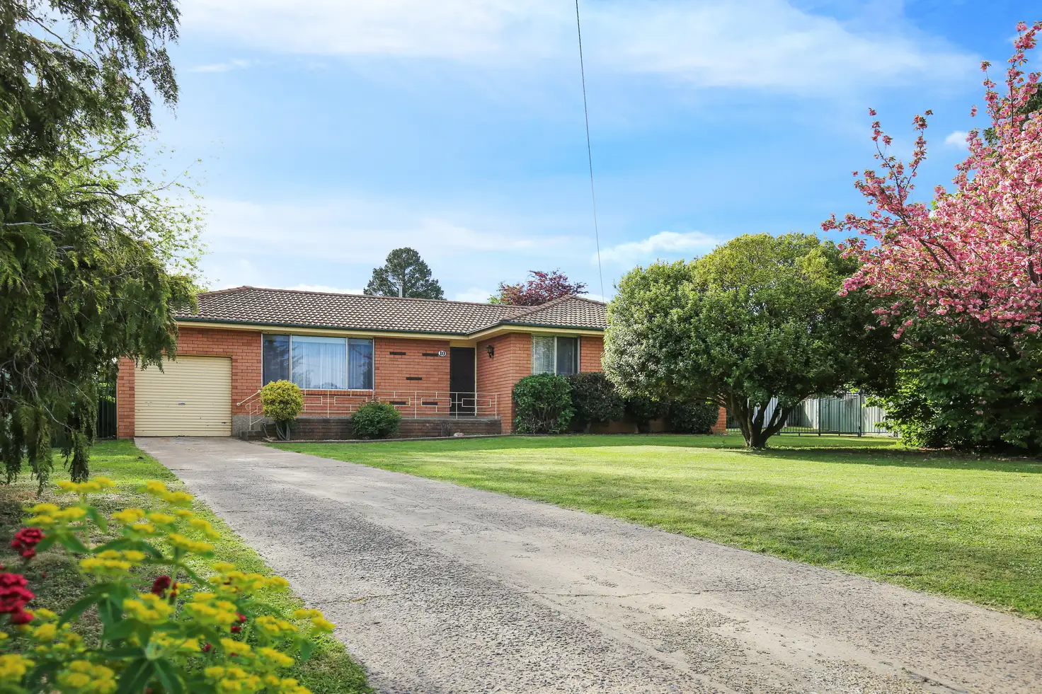 Main view of Homely house listing, 10 Yulanta Place, Orange NSW 2800