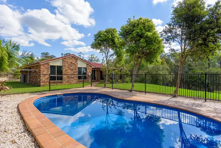 4 Melaleuca Court, Southside QLD 4570