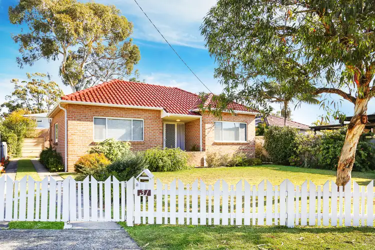 31 Bunarba Road, Gymea Bay NSW 2227
