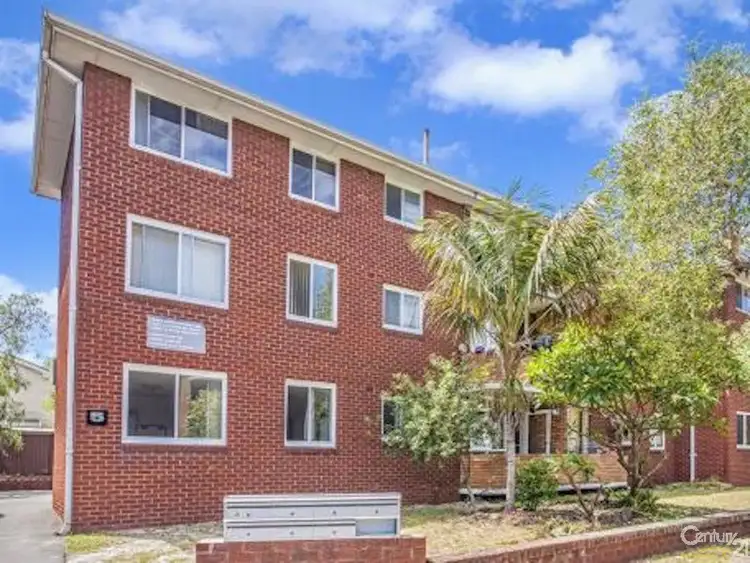 2/5 Grace Campbell Crescent