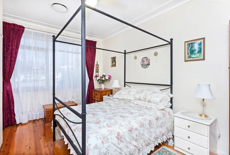 Fifth view of Homely house listing, 5 Douglas Place, Miranda NSW 2228