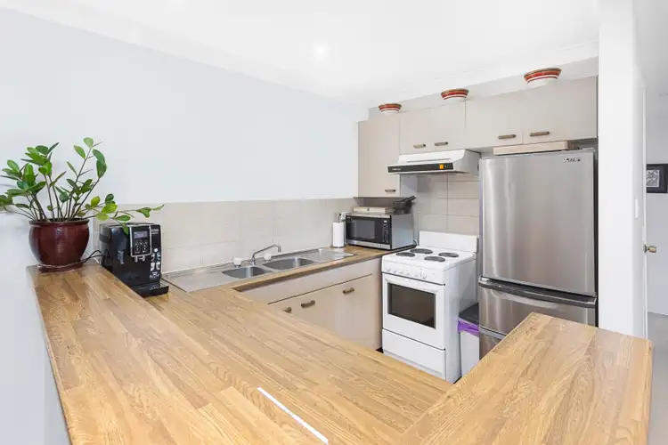 Fourth view of Homely apartment listing, 27 / 94-100 Flora Street, Sutherland NSW 2232