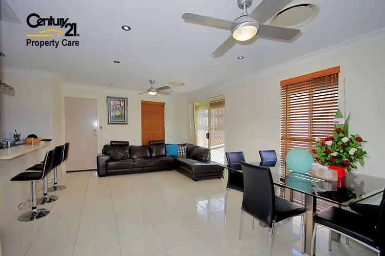11 Tinderry Avenue, Minto NSW 2566